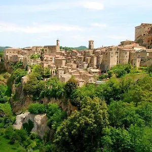 Nelle Terre Del Tufo Sorano (Grosseto)